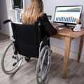 "Radna praksa za mlade sa invaliditetom" : Forum mladih sa invaliditetom pozvao poslodavce da se prijave