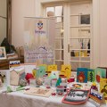 Humanitarni Novogodišnji modni događaj za decu Prihvatilišta u Narodnom muzeju Srbije