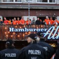Drama na euro: Nemačka policija pucala na čoveka sa sekirom blizu fan zone