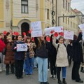 "Zastani Srbijo": Održan petnaestominutni protest u više gradova u Srbiji