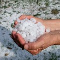 Za protivgradnu zaštitu osiguravači u državnu kasu uplatili 1,76 milijardi dinara za pet godina