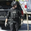 Napadači maskirani u policiju izrešetali američke političare: Upucali ih ispred njihovih kuća zajedno sa supružnicima (foto)…
