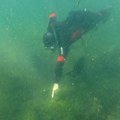 Velika opasnost na Jadranu! Turisti ne znaju da li smeju da se kupaju, stigla alarmantno upozorenje: "Eksploziji nema kraja…