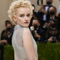 Biografski film o Madoni i dalje je u planu, kaže glumica Džulija Garner