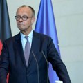 "Najveći ratni zločinac našeg vremena": Merc udario na Putina kao nikada do sada, iz Kremlja ekspresno stigao odgovor…