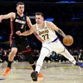 Dončić režirao trijumf Lejkersa, Jović jednocifren u porazu Majamija (VIDEO)