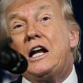 Hitno se oglasio Tramp