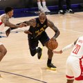 Lebron Džejms može bez Dončića i Rivsa: Naučiće čak i Bronija da pobeđuje u plej-ofu