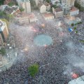 Četvrta Slavija: Više od Vidovdana, manje od 15. marta, i novi moto (više ne samo) studentske pobune