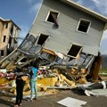 Razorni zemljotresi u Venecueli u manje od minut: Više od 230 mrtvih, snimci katastrofe iz vazduha