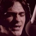 Procurio snimak iz 1977. Godine Evo kako zvuči neobrađena pesma Čolinog hita, ovo je prava verzija (video)