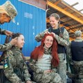 Sve više žena se prijavljuje za obuku u ukrajinskoj vojsci
