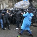 "Prodajete nas Rusiji": Fizički sukob u gruzijskom parlamentu pre glasanja o zakonu "o stranim agentima"