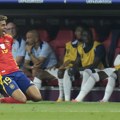 Rio Ferdinand hvali prvotimca Barse: Lamin Jamal zaslužuje "Zlanu loptu"