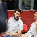 Navijači Zvezde skandirali Nikoli Kaliniću na meču protiv Budućnosti: "Mogu da ti..."