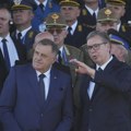 Završena vojna parada: Preleteli i francuski rafali, prikazan izrelski lanser raketa velikog dometa