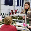 Ministarka Mesarović: Ženama zaposlenim u pogonu Yumco u Rudnoj Glavi nagrada od po 20.000 dinara