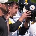 Aron Rodžers na kraju sezone u NFL završava karijeru