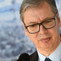 Vučić obilazi fabriku Xiaomi u Pekingu