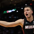 Drugi Nikola tone u NBA ligi, igra sve gore i gore, istorijski loš početak sezone njegovog tima