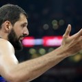 Nikola Mirotić pregovara sa čelnicima Armanija