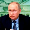 "Zapad puca sebi u nogu" Putin: Rusija smanjuje obračune u dolarima i evrima