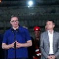 "Meni pomažu strane službe? Pa njih organizuju strane službe": Vučić o opoziciji