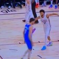 VIDEO Kako ovo dozvoljava NBA? Marej ismevao Šeja zbog simuliranja, ovo postaje komično