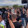 Sramni napadi na Vidovdan- na Gazimestanu hapšena maloletna devojčica, u Beogradu komandovan juriš na srpske policajce