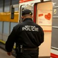 "Руси ангажују мигранте да праве хаос": Шок откриће чешких обавештајаца: Снимају војне базе и подмећу пожаре, а не знају за…