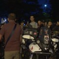 BLOG UŽIVO I večeras protesti u više gradova Srbije, oklopna vozila krenula ka Novom Beogradu