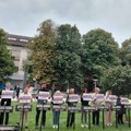 Kraljevčani odaju poštu stradalima u Novom Sadu pre 11 meseci
