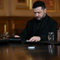 Зеленски: САД нас терају да војно напустимо Донбас и пристанемо на „слободну економску зону“