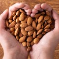 Nutritivna bomba: Bademi su puni vitamina E, korisni za sprečavanje demencije
