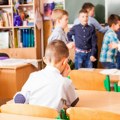 Deset zapovesti u učionicama: Ostaje na snazi zakon kojim se od škola zahteva njihovo isticanje