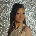 Kao boginja! Milica ukrala sve poglede večeras: Grmi u čipkanoj haljini, ceo stajling je brutalan i skup