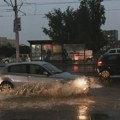 Nevreme pogodilo Mali Zvornik: Obilna kiša poplavila ulice, bujice vode otežavaju saobraćaj