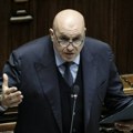 Ministar Krozeto: Nema naznaka da je Rusija povezana sa eksplozijom u fabrici municije