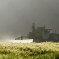 Gotovo polovina poljoprivrednika širom sveta svake godine se otruje pesticidima