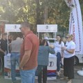 Napadnuta novinarka dok je snimala štand SNS-a u Nišu