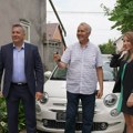 Počeo novi ciklus akcije „Struju štedi da humanost više vredi“: Fiat 500 hibrid čeka najsrećnijeg štedišu!