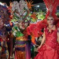 Leskovački karneval proslavio punoletstvo, gosti iz Venecije kostimima oduševili publiku