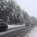 Stanje na putevima: Oprez zbog mraza i vlažnih deonica