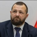 Prvo ste ih tukli, sada bi da „razgovarate“ sa njima