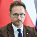 U Briselu izrešetan automobil poljskog poslanika Valdemara Bude (FOTO)