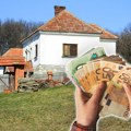 Prodaje se kuća od 58 kvadrata za samo 15.000 evra: Ima divnu baštu, ali zahteva jednu stvar