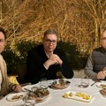 (Foto) "Siniša je rešio da nas obraduje giricama" Vučić objavio fotografiju sa Malim i Vučevićem: "Ja sam kriv što moraju na…