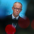 Merc otkrio ko im je zabio nož u leđa: Nemački kancelar pred medijima iznosi prljav veš