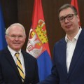 Vučić: Sadržajan i otvoren razgovor sa ambasadorom Hilom