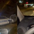 Drama u Sremčici: Devojka se bacala pod automobile, psovala i vrištala: Policija na terenu, prolaznici u čudu zbog jezivog…